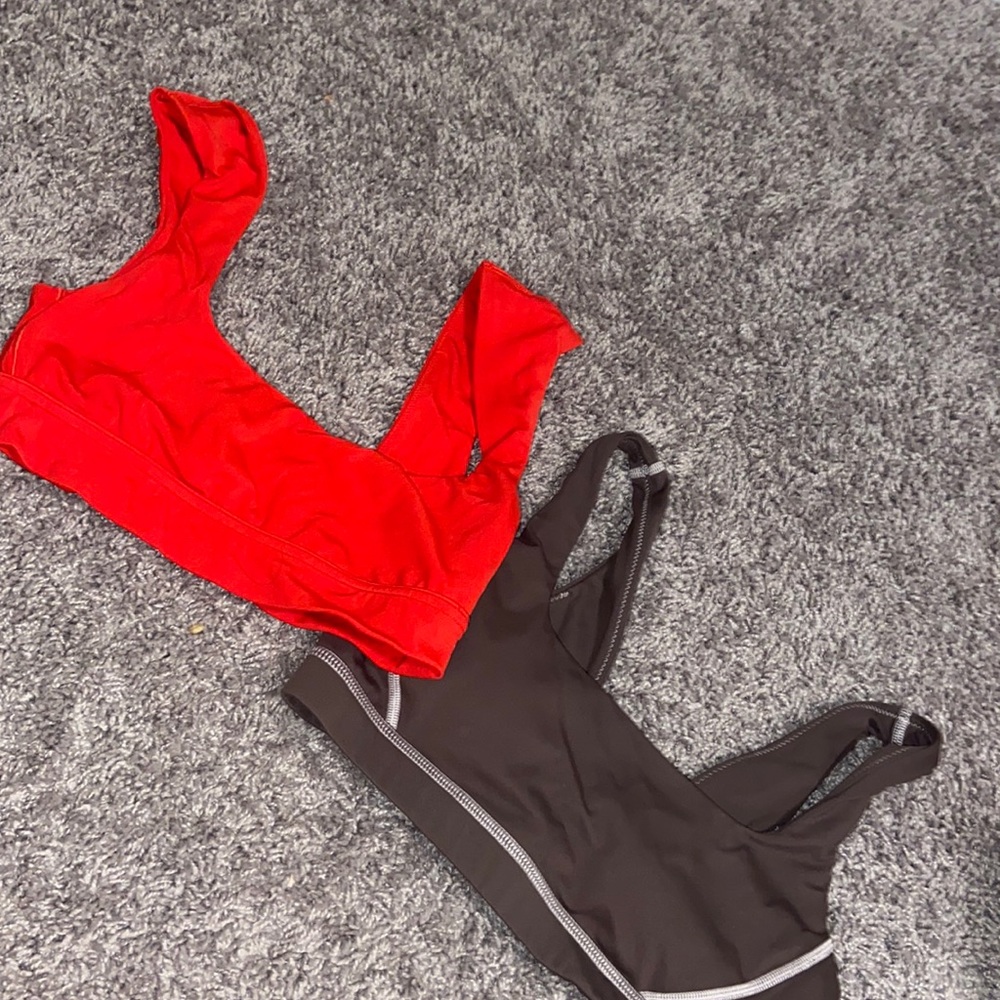 2 aerie bras / sports bra